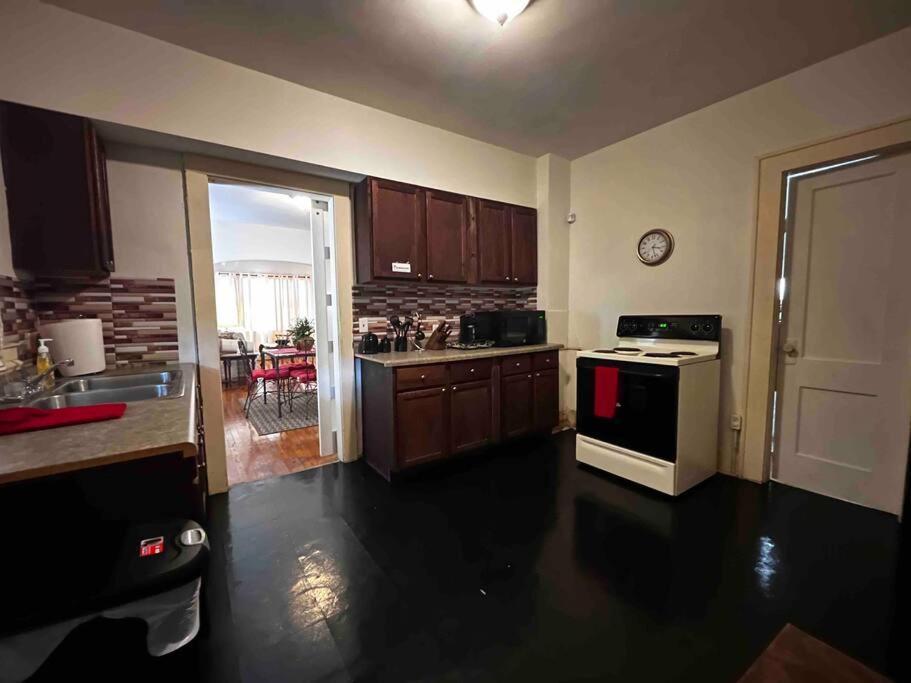 Comfortable 2-Bdrm Spacious Home With Wifi & Patio Indianapolis Ngoại thất bức ảnh