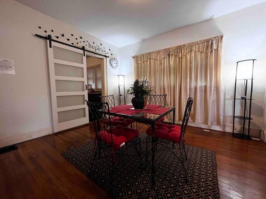 Comfortable 2-Bdrm Spacious Home With Wifi & Patio Indianapolis Ngoại thất bức ảnh